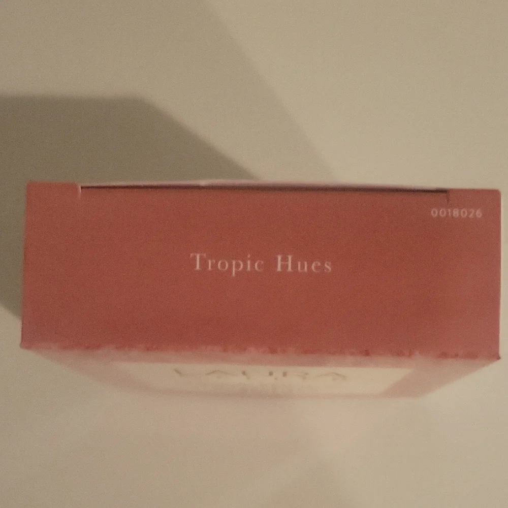 Laura Geller Baked Blush-N-Brighten Marbleized Blush - Soft Pink - Picture 4 of 6